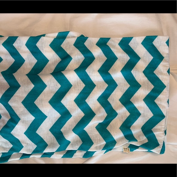 Infinity scarf - Picture 2 of 2